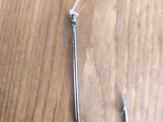 jak navázat háček na fluorocarbon