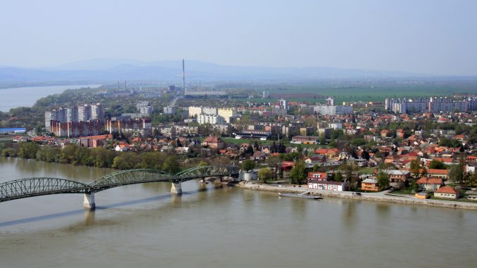 Dunaj ve Štůrovu
