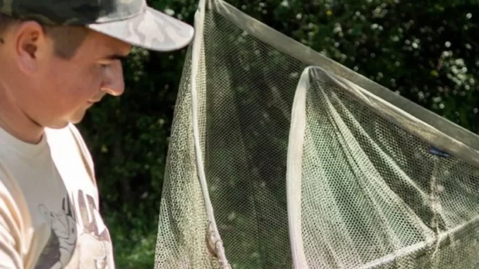 Podběrák-Carp-Landing-Net-Gaube Podběrák Carp Landing Net Gaube
